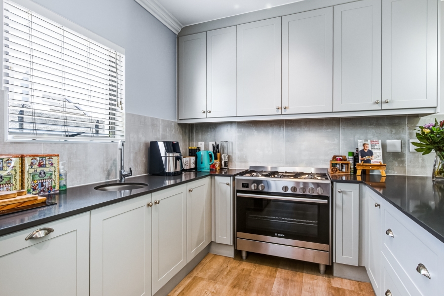 3 Bedroom Property for Sale in Pinehurst Western Cape